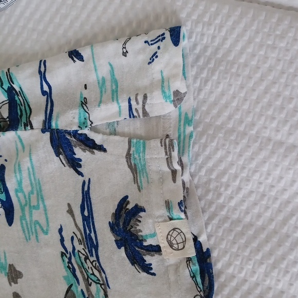 ☀️Free Planet Tank Top, Skeleton Island Print - Picture 7 of 9